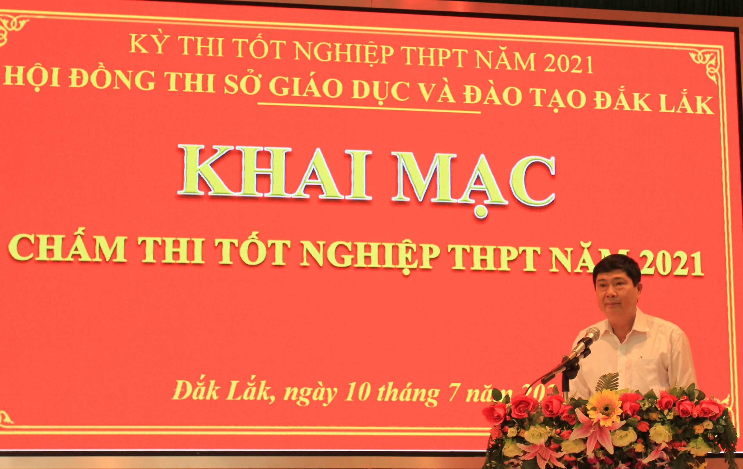 Giám đốc Sở GD-ĐT Phạm Đăng Khoa phát biểu khai mạc chấm thi.